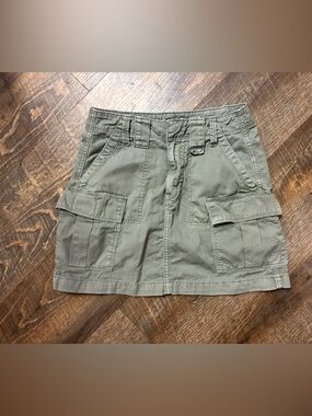 American Eagle Outfitters Olive Green Utility Skirt